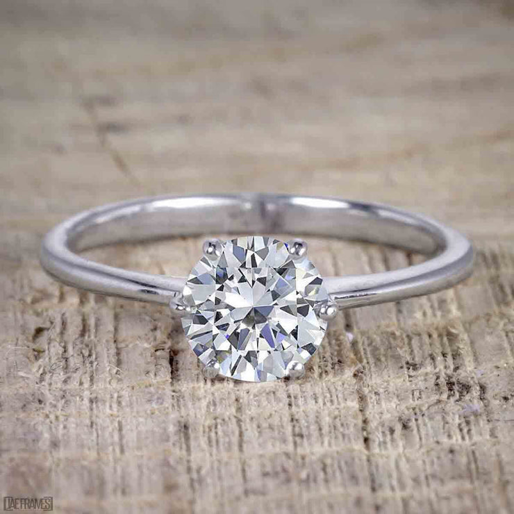 Vintage Design 1.25 Carat Round Cut Moissanite Engagement Ring in White Gold