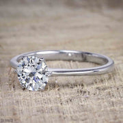 Classic Round Cut Solitaire 1 Carat Moissanite Engagement Ring 