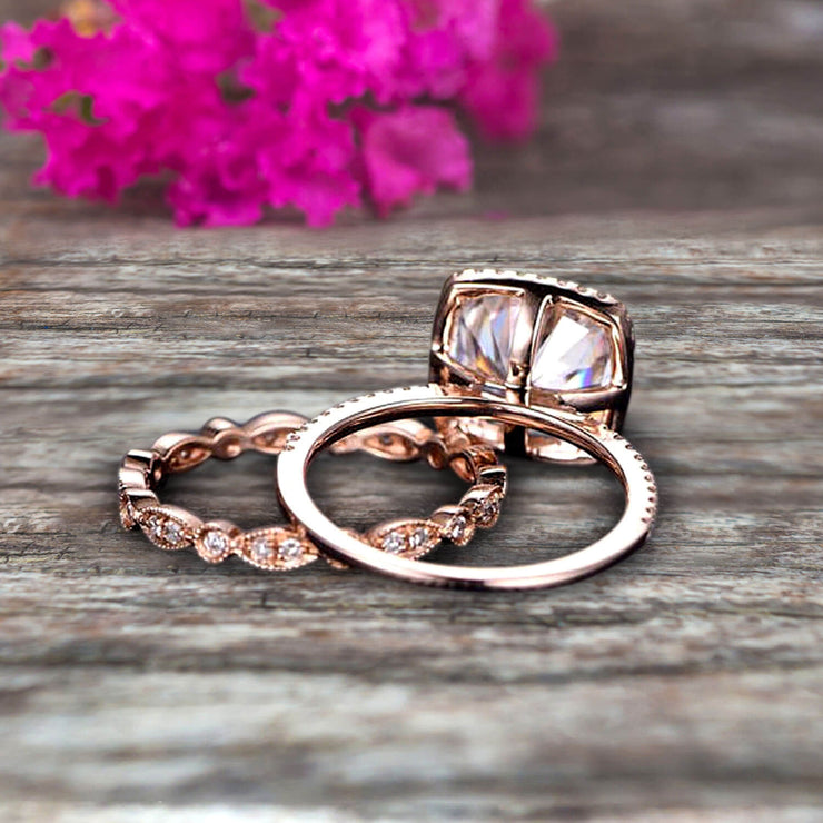 1.75 carat Classic Cushion Moissanite Diamond wedding Bands Engagement Ring on 10k Rose Gold